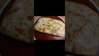 خبز الثوم و الزبدة و الجبنة ( Bread sticks with garlic and cheese ??? )