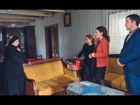 ქეთევან ციხელაშვილი და დავით კოდუა გიგა ოთხოზორიას ოჯახს ესტუმრნენ