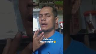 Jatuh Bangun Aku Mengejarmu shorts shorts