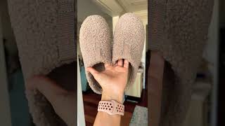 Bombas Sunday Slippers 🐝 #bombas #slippers #homeessential #unboxing #comfy #cozy #relax #loungewear