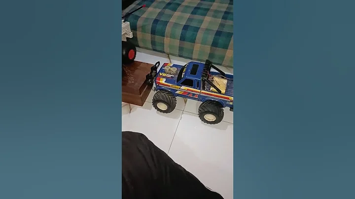 RC Dump Truck from Ridemakerz #handymanhal#ridemakerz