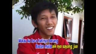 Mancari Sayang - Deri Asben - Official Musik Video