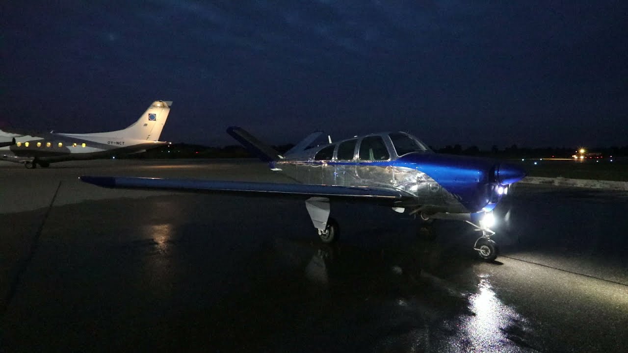 Beechcraft P35V Bonanza night start up