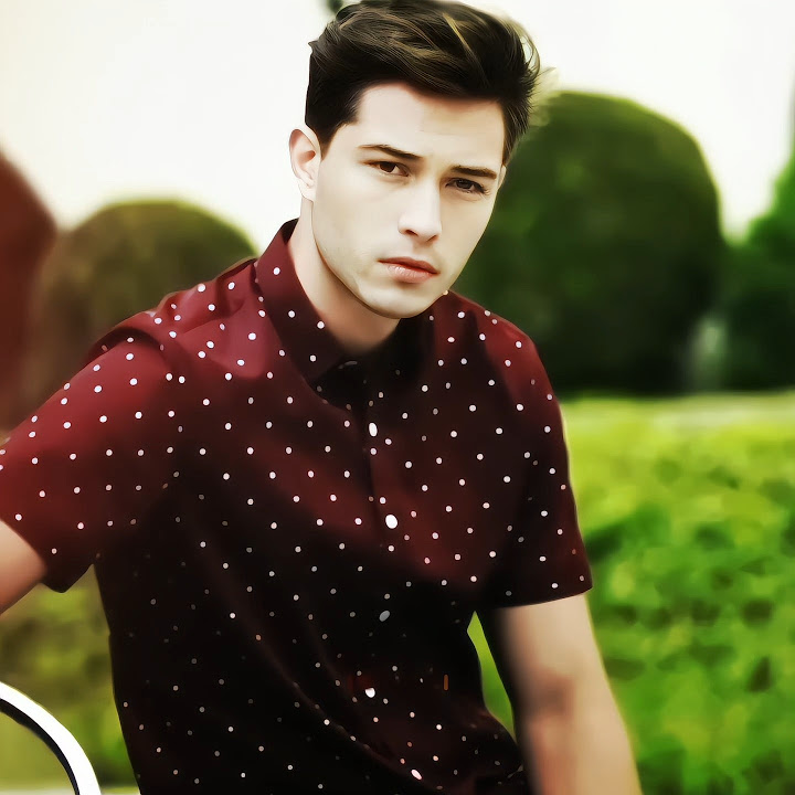 Chico Lachowski ⚡-Farben |#shorts #looksmaxxing - YouTube