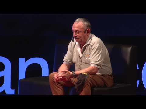 Carne y Hueso | Alejandro Palmigiano | TEDxSanNicolas