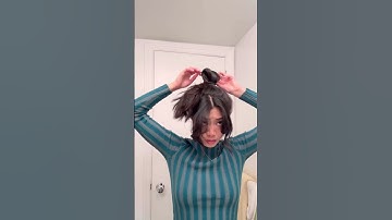 90s inspired hairstyle! (pam anderson updo)