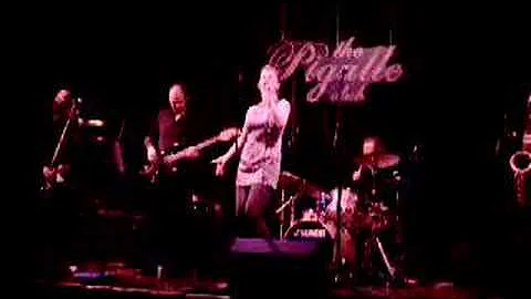 Tiffany Graves Live at Kitsch Lounge (excerpt)