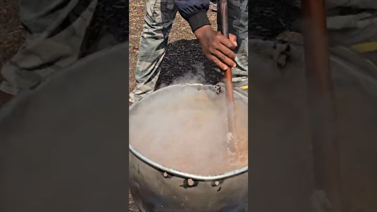 Alimentado a Fé! #shorts #Africa #nativo #viral #brasil #moçambique #pobreza #youtube