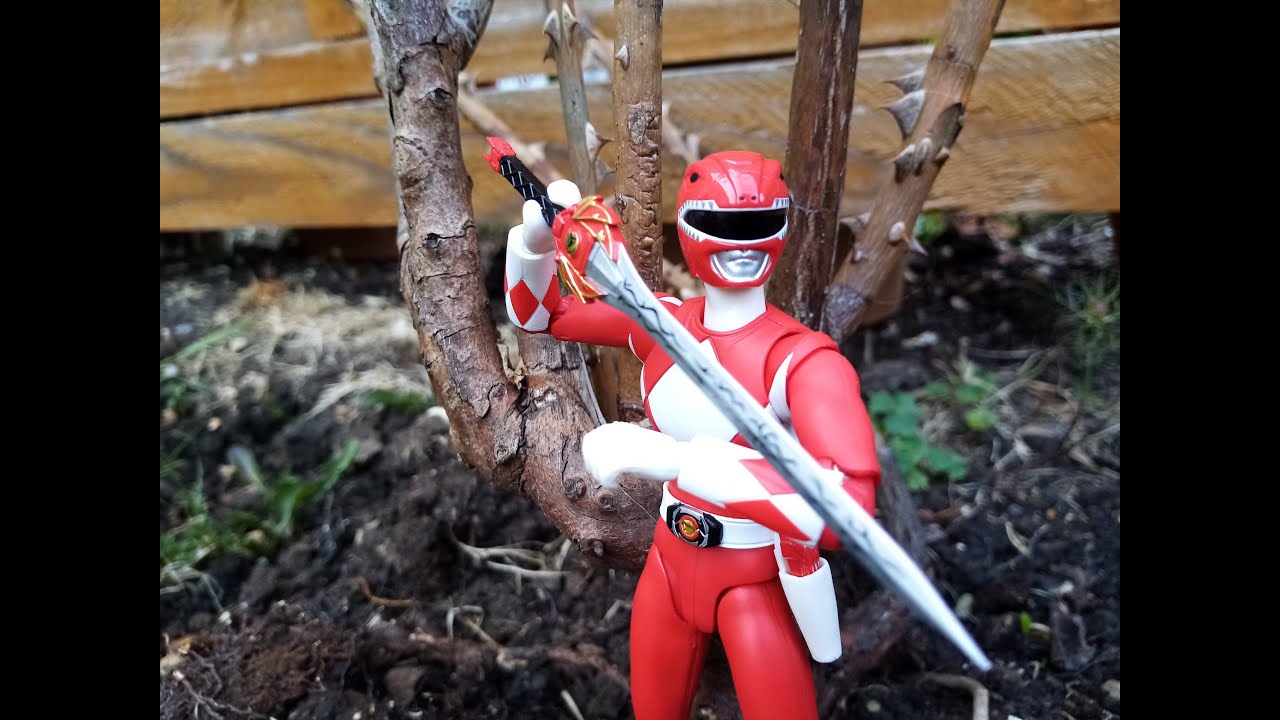 S H Figuarts Unmasked Red Mighty morphin power ranger - YouTube