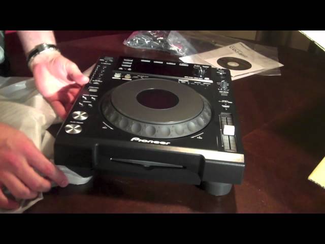 Pioneer CDJ 850k Black comparison - YouTube