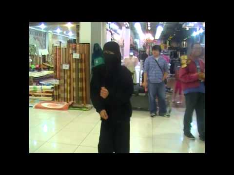 Ninja Dansen @ Time square (Brunei Cosplayer)
