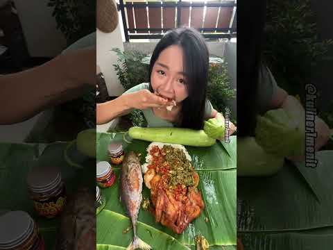 TUTORIAL MUKBANG NGAWUR ALA MIMIN CEWE 🔥🔥📍Sambal ABG, Malang #kuliner1menit