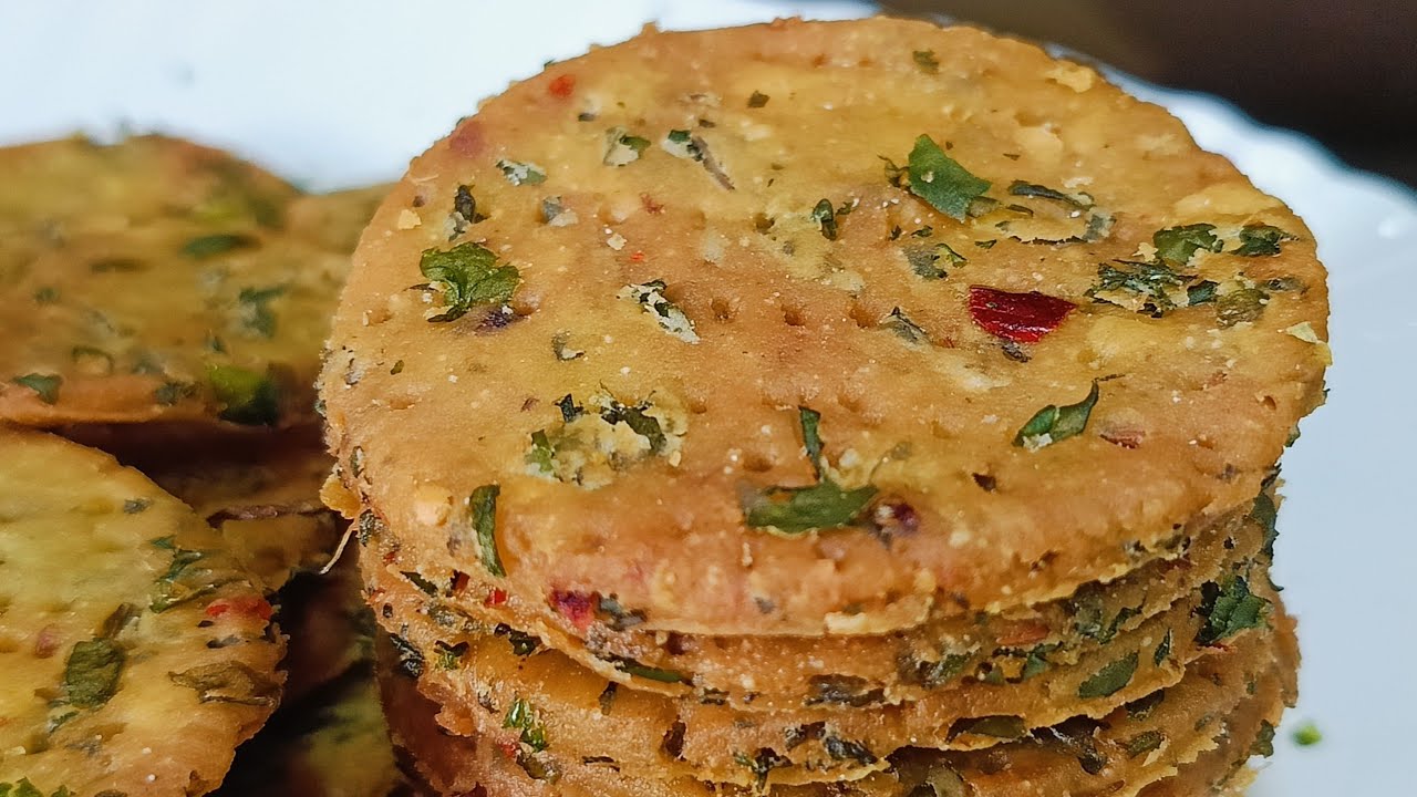 1 కప్పు సుజీరవ్వ బియ్యంపిండితో 10 రోజులు నిల్వ ఉండి నోట్లో వెన్నెలా కరిగిపోయే ఈ స్నాక్స్ చేసి చూడండి