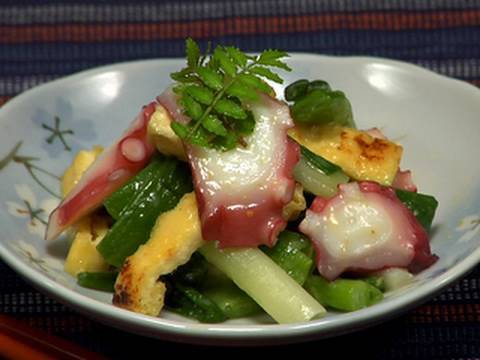 Octopus Scallion Karashi Sumisoae Recipe (Seafood and Vegetables Marinated in Vinegar and Miso)