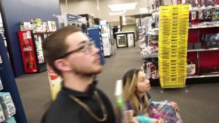 Best Buy Mannequin Challenge