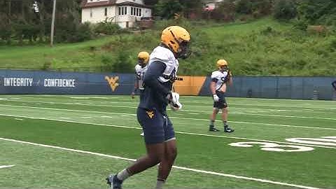 BlueGoldNews.com: WVU Football Defensive Line Pass Drill 8/19/21