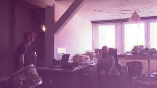 Burn Hard &amp; Action Ahrens - Wie es läuft (prod. by Young Addict &amp; Burn Hard)