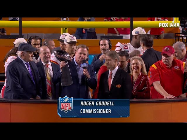 Patrick Mahomes Kansas City Chiefs Unsigned Super Bowl LVII Champions  Celebrating with the Lombardi Trophy Photograph