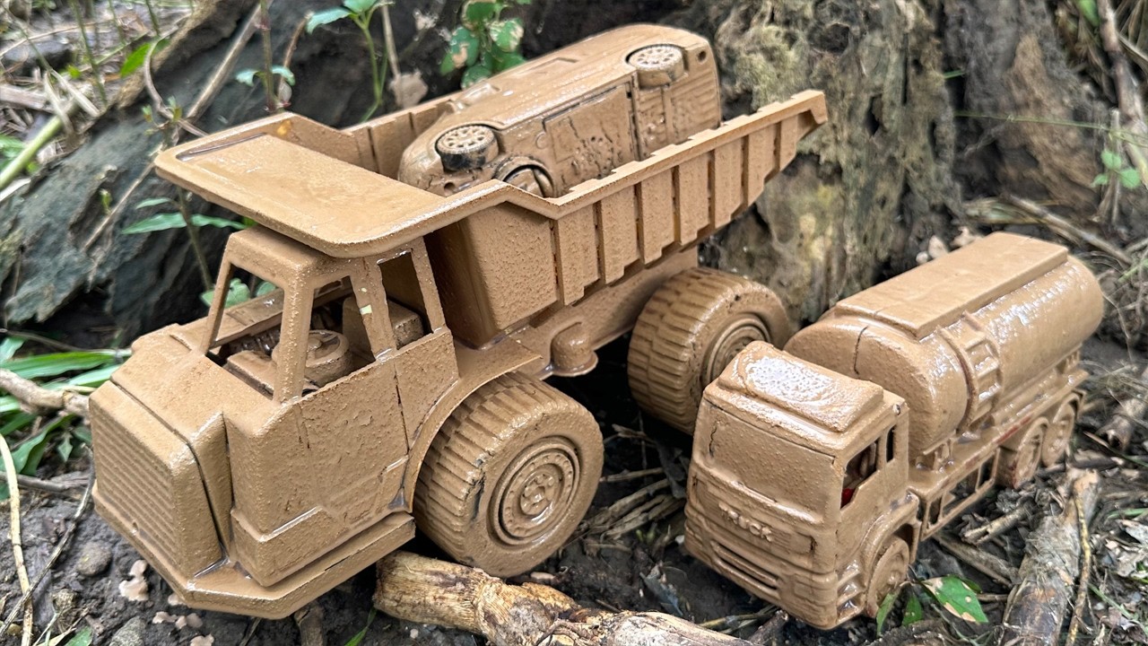 Temukan & Membersihkan Mainan Berlumpur, Truk Molen Besar, Mobil Ambulance, Mobil Polisi, Tank Baja