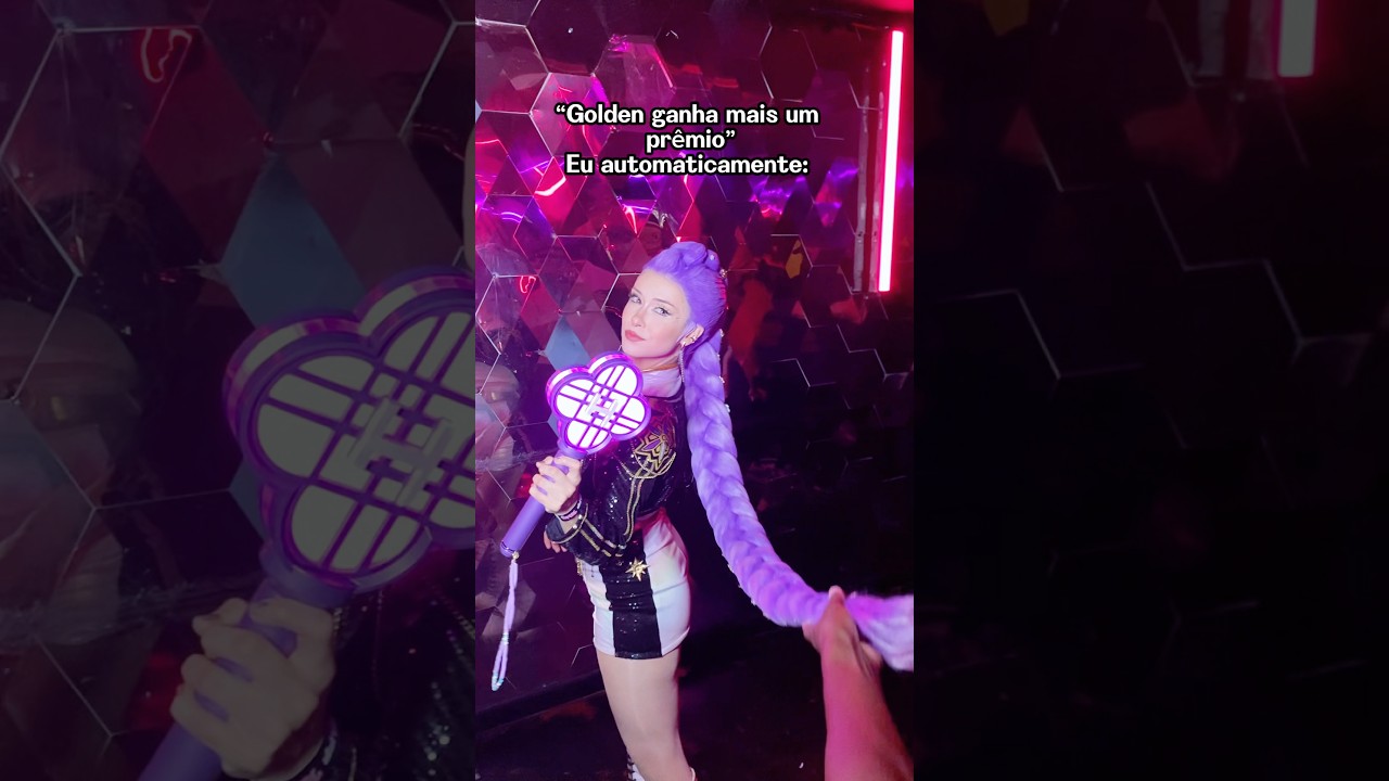 Golden ganha prêmio! Guerreiras do K Pop - K Pop Demon Hunters - Rumi, Zoey e Mira