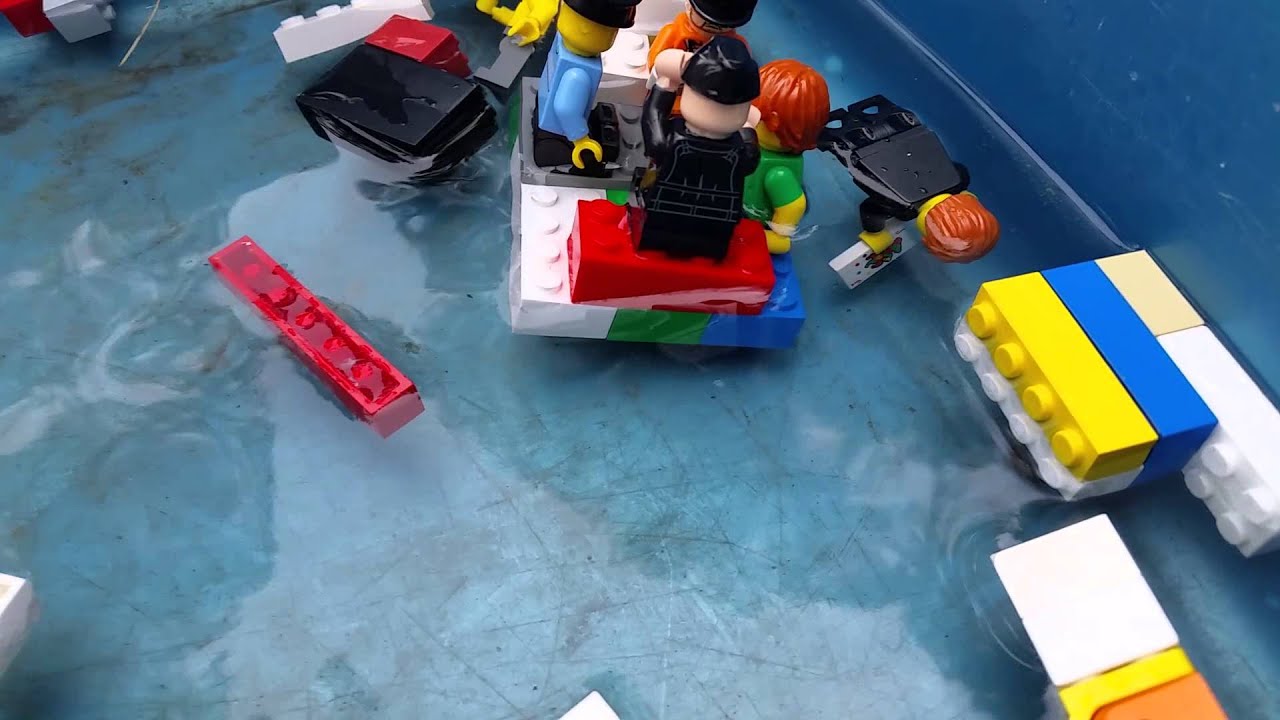 Lego Titanic part 2 - YouTube