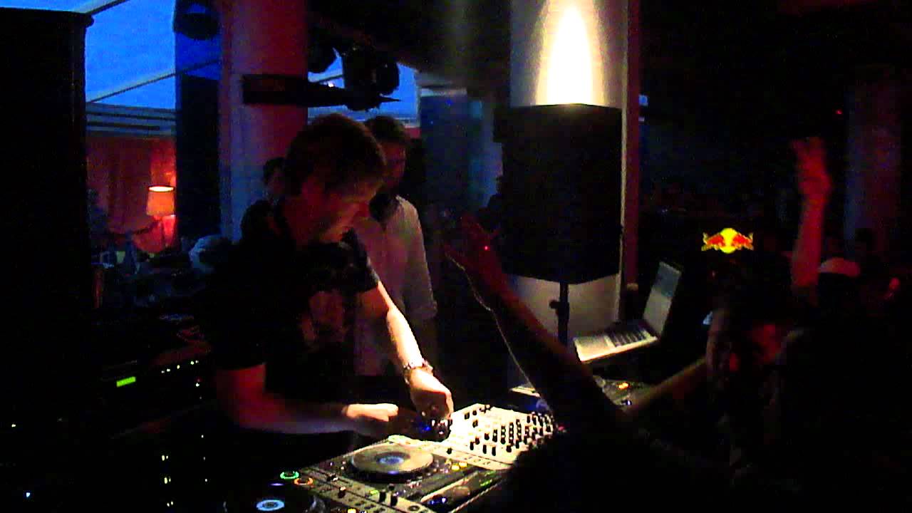 John Digweed. Slam - Eterna (J.Digweed & N.Muir rmx) / Gabriel Ananda - In Between John Digweed. Slam - Eterna (J.Digweed & N.Muir rmx) / Gabriel Ananda - In Between