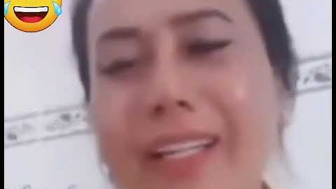 Trời ơi cứu tui cứu tui trời ơi chết tui trời ơi, hớ hớ hớ hơ... Cô Minh Hiếu kêu cứu