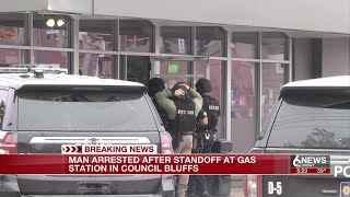 BREAKING: Man arrested following Council Bluffs standoff