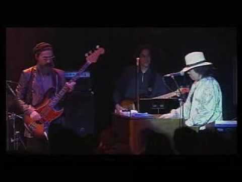 WALKING BLUSE  ザ.ゴールデンカップス　LIVE IN HONMOKU 2003