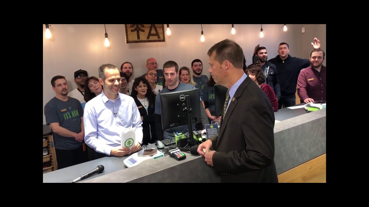 Northampton Mayor makes first legal marijuana purchase in Massachusetts
