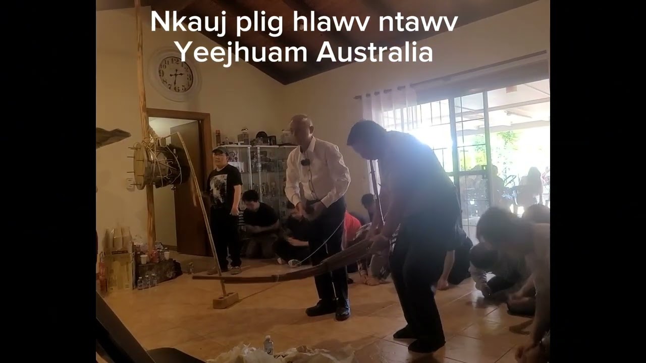 Nkauj hlawv ntawv plig (txivnkauj Yeejhuam Vaj; txivqeej Tswvtuam Thoj; txivnruas Ntxoovzeb Yaj)