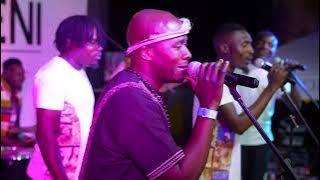 Fusion 5 Magwiro ft Mwenje Mathole  KUHOPE (Live)