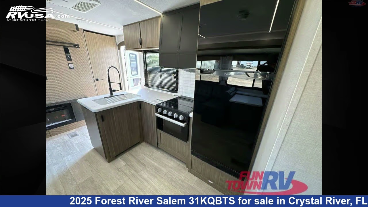 Beautiful 2025 Forest River Salem Travel Trailer RV For Sale in Crystal River, FL | RVUSA.com