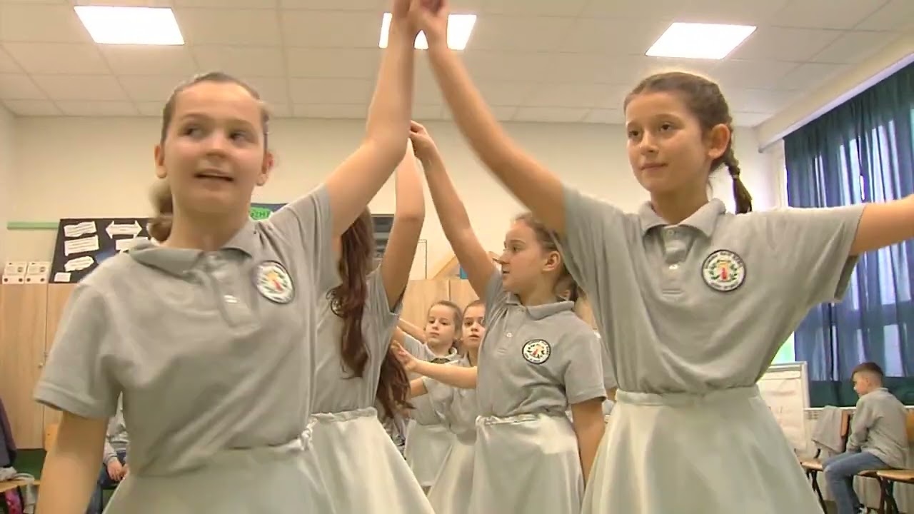 SHKOLLA  IME  25 MAJ   SINGILIQ