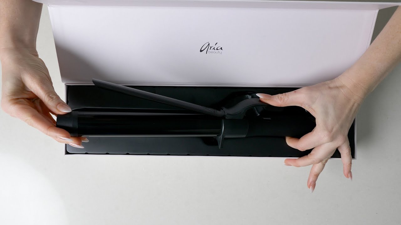 Unboxing the Extra Long Professional 1.25" Ceramic Curling Iron by Aria Beauty
