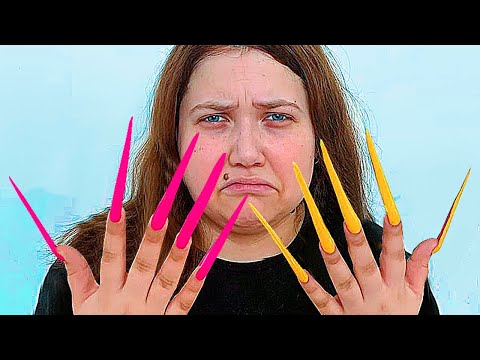 Видео: Выживаю c 15 см ногтями 24 часа
