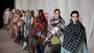 Etro Radical. Women&#39;s Fall Winter 2023 fashion show