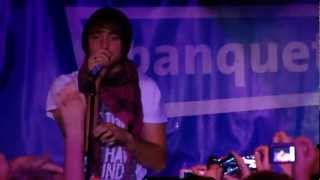 All Time Low - Wonderwall & Jasey Rae (Acoustic) [The Hippodrome, Kingston]