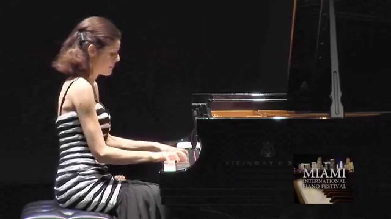 R SCHUMANN SYMPHONIC ETUDES ZLATA CHOCHIEVA