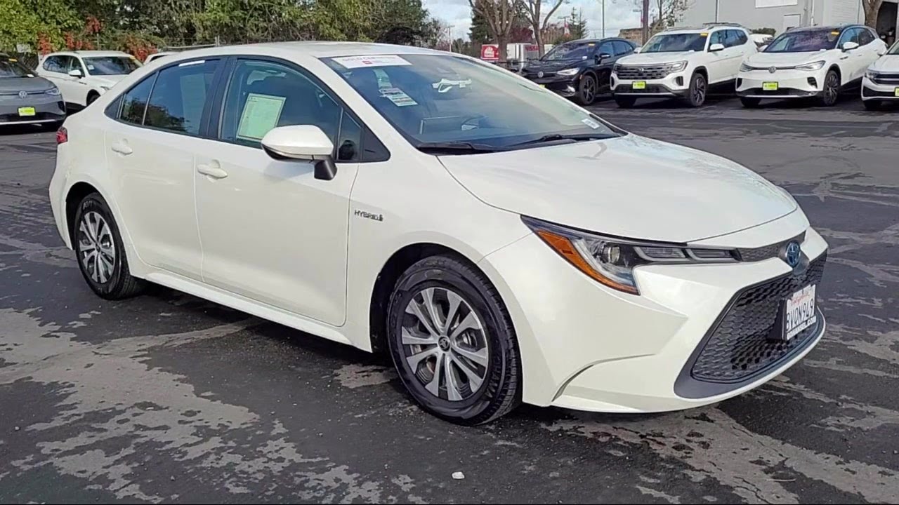2021 Toyota Corolla Hybrid LE Sedan Santa Rosa Rohnert Park Petaluma