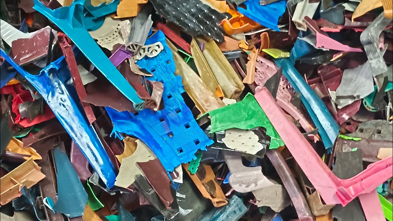 plastic chair scrap grinding machine#wastemanagement#plastic#chair# ...