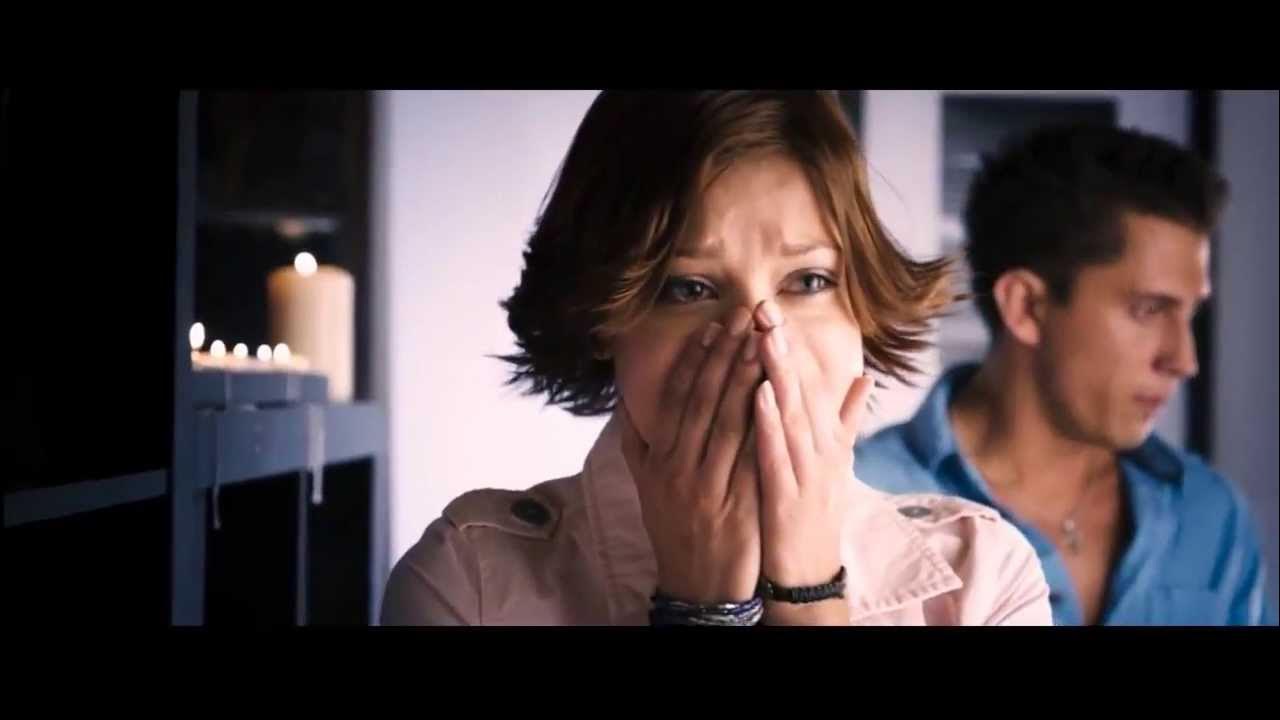 стих про расстояние. объятия. мужчина по запаху определяет судьбу человека. мужчина по запаху определяет судьбу человека. по запаху чувствует судьбу человека фильм.