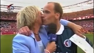 Erik Ten Hag Doing An Interview As The Captain Of Fc Twente Back In 2000-01 When They Won Knvb Cup