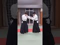 胸ではさんで手首を曲げると一瞬で倒せる #大東流合気柔術 #Martialarts