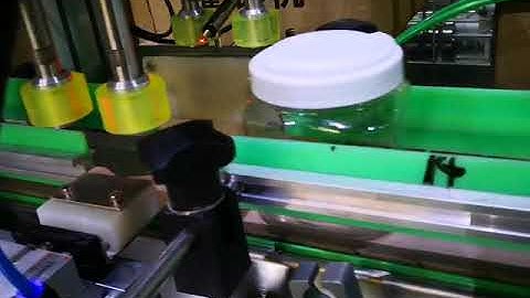 Automatic inline capping machine for 13cm large diameter jar