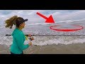 É SÓ JOGAR E PUXAR NESSA PESCA DE PRAIA PARTE 2 - SURFCASTING