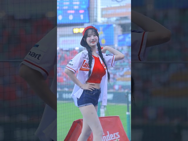 ssg랜더스 정설아치어리더 무서워 응원 직캠 #shorts #정설아 #치어리더 #응원 #공연 #직캠 #영상 #ssg랜더스