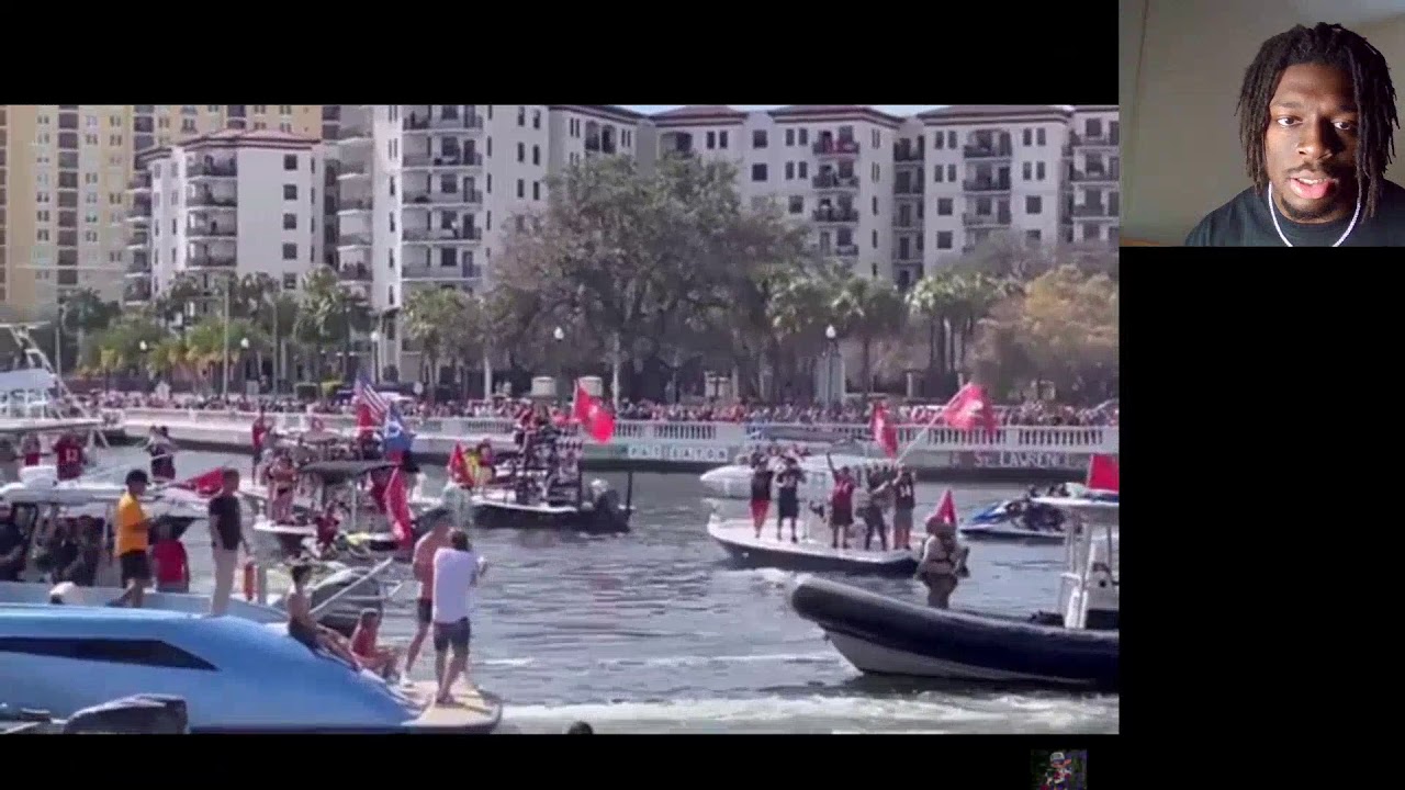 Tom Brady Throws Super Bowl Trophy To Gronk On Another Boat Reaction