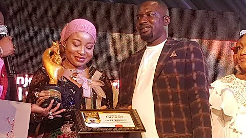 HEAR THE TOUCHING STORY OF LIZZY ANJORIN AS SHE RECEIVE MOST POWERFUL INFLUENTIAL ACTRESS BY YOMAFA