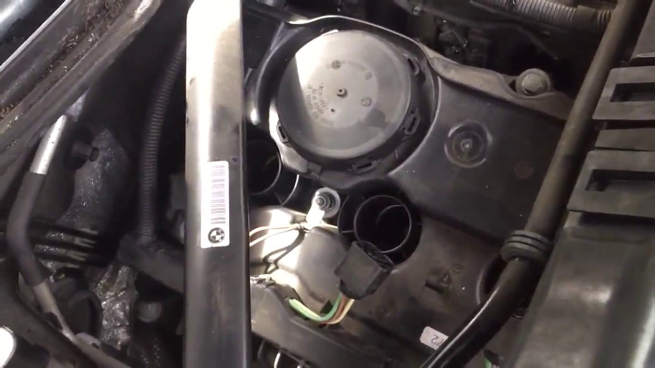 BMW 116i E87 Ignition Coil Replacement YouTube